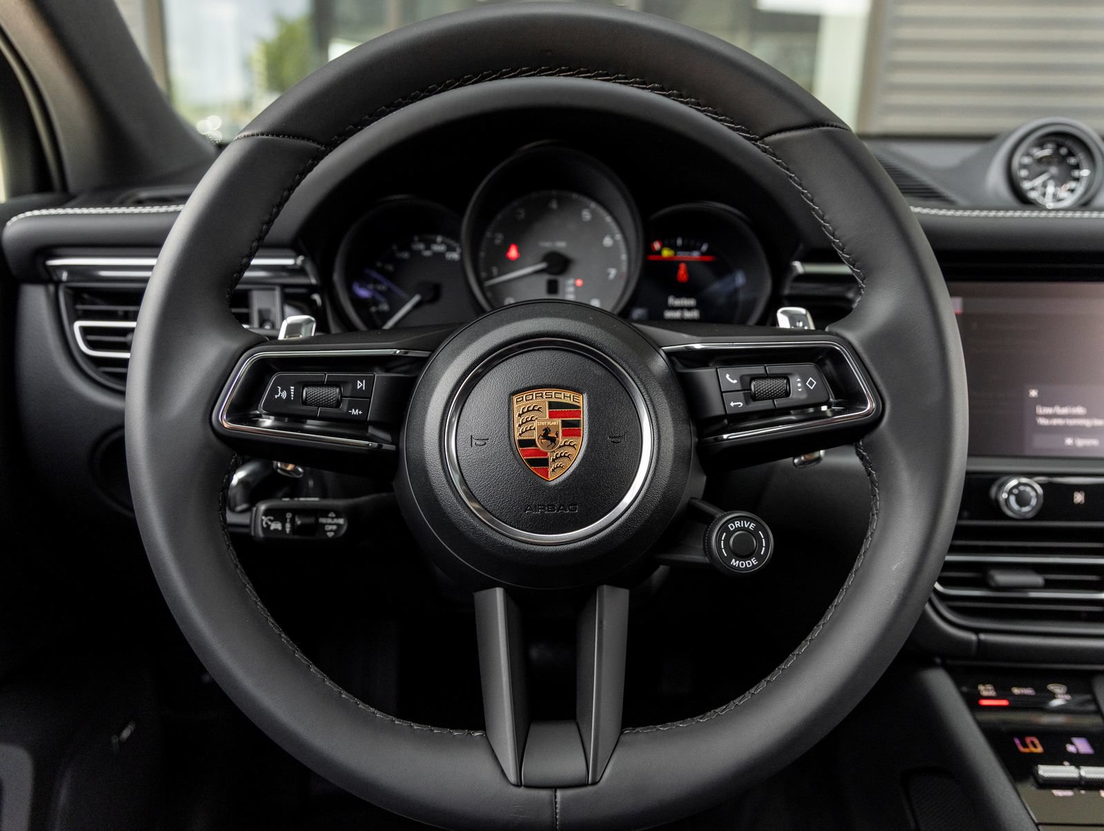 New 2026 Porsche Macan S AWD/4WD image 29