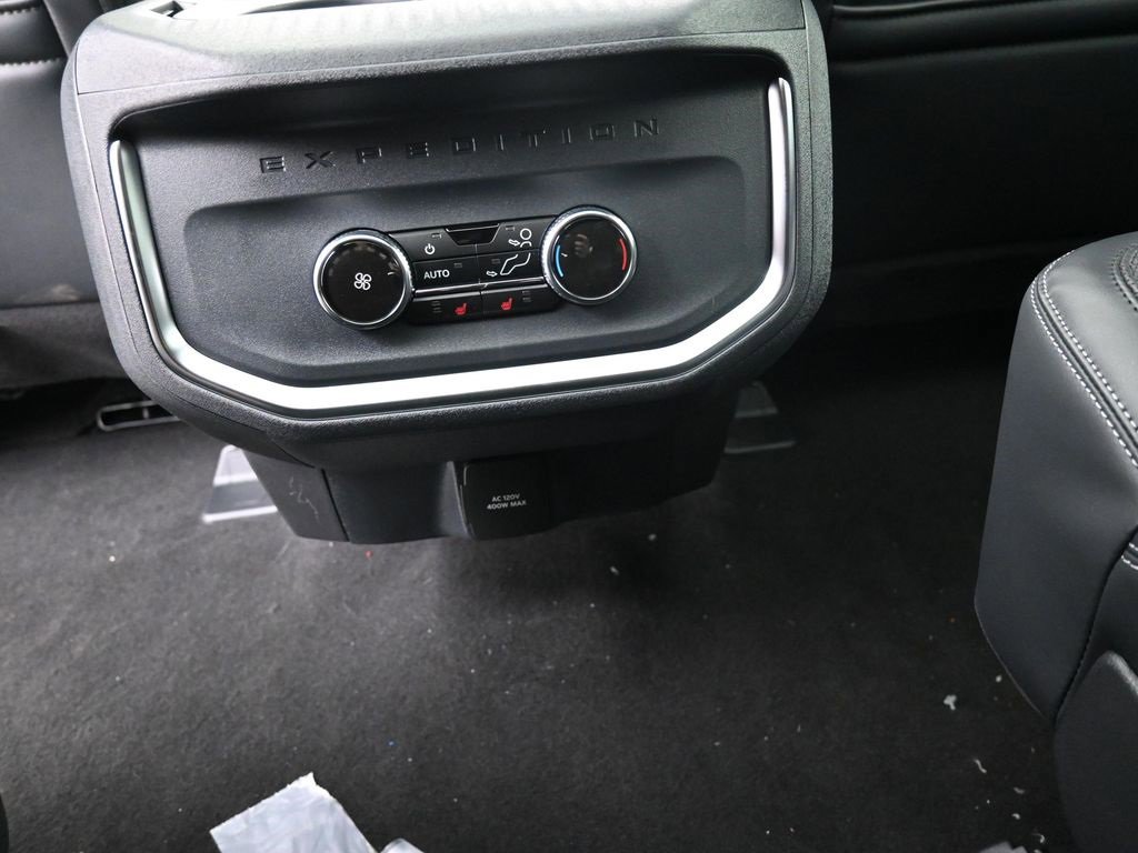 New 2025 Ford Expedition Max Platinum w/ Stealth Performance Package image 23