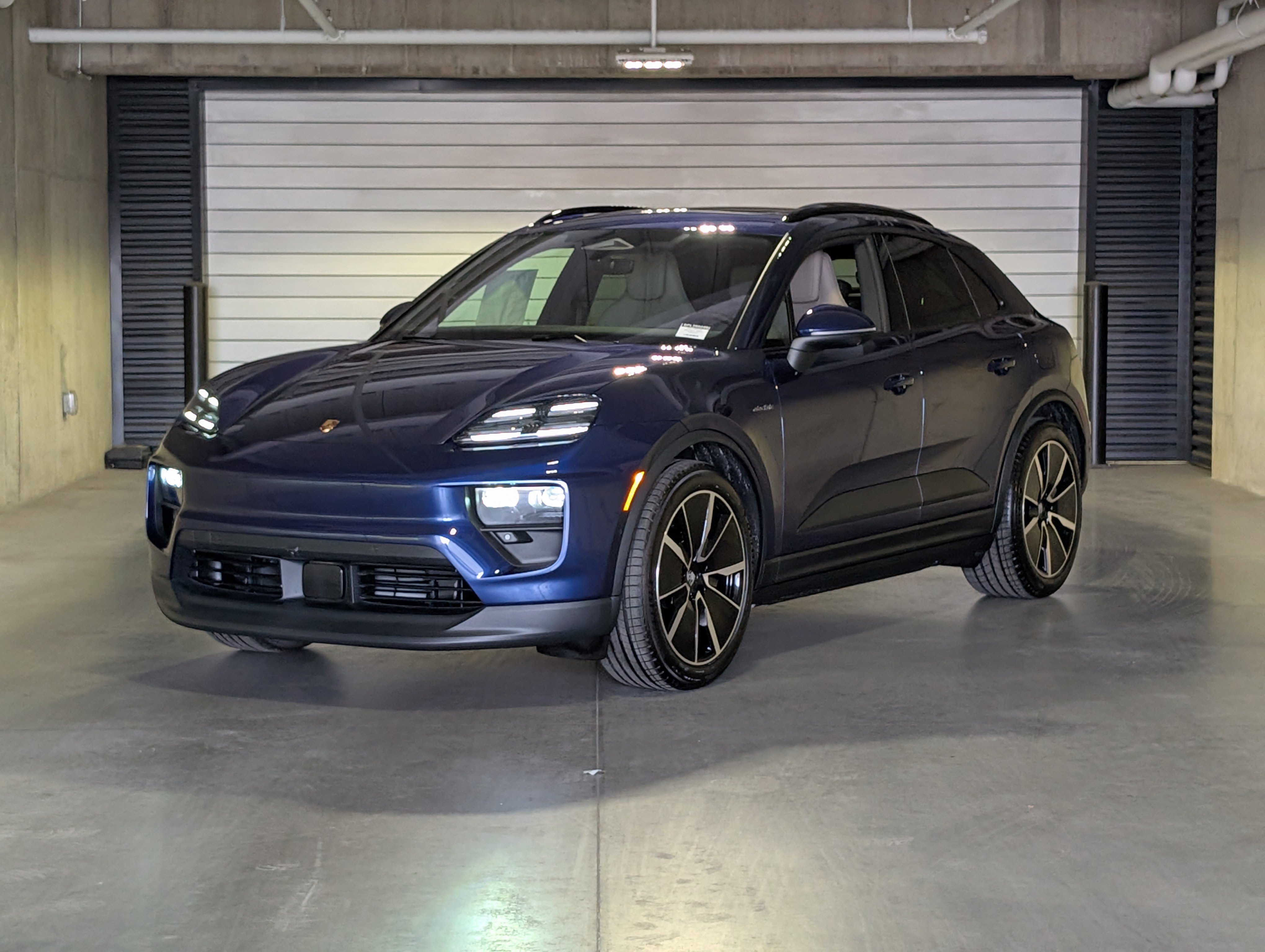 New 2026 Porsche Macan 4 Electric