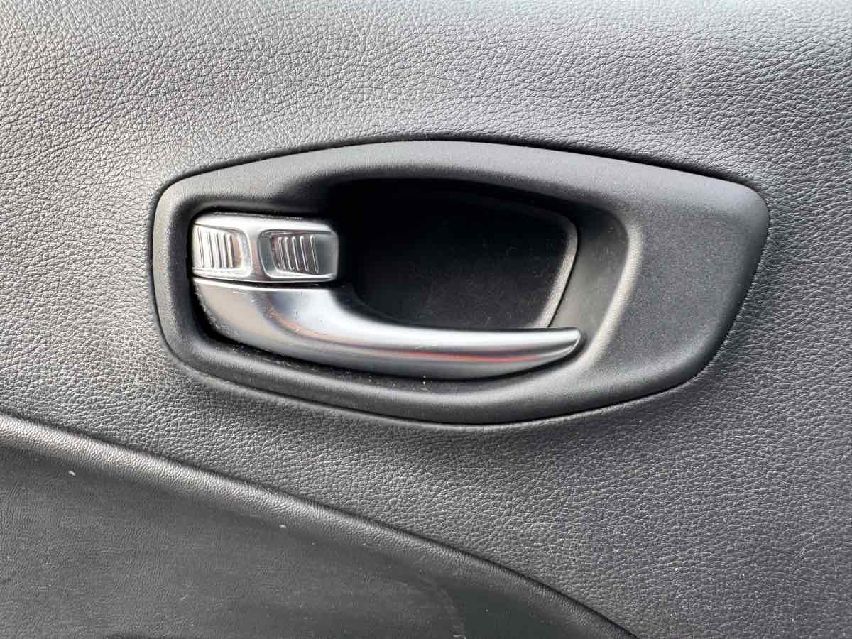 Used 2019 Jeep Compass Trailhawk w/ Cold Weather Group image 27