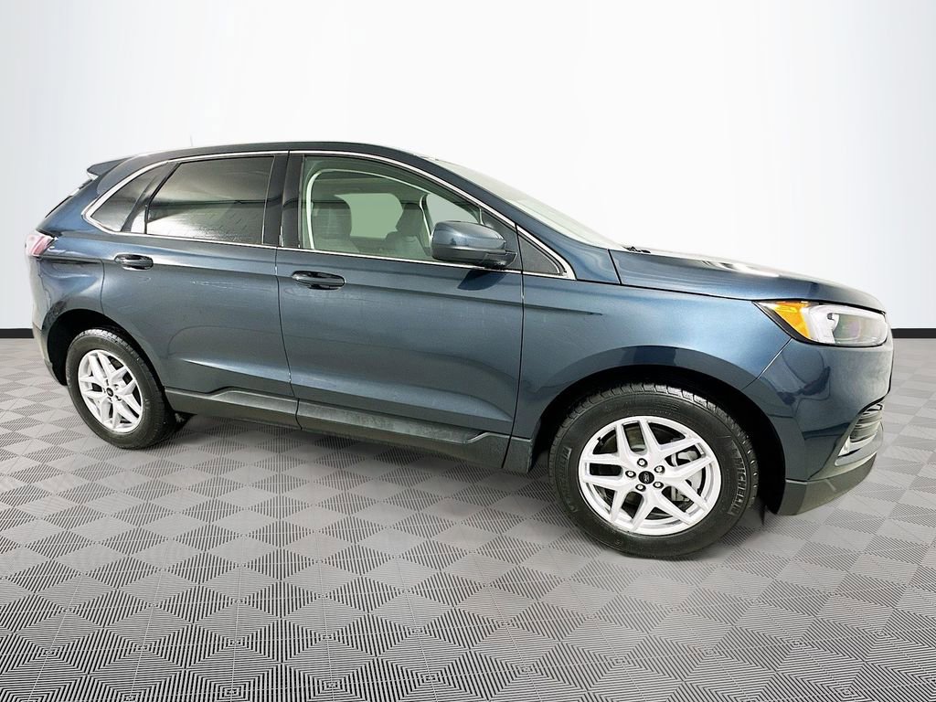 Certified 2023 Ford Edge SEL w/ Convenience Package AWD/4WD image 8