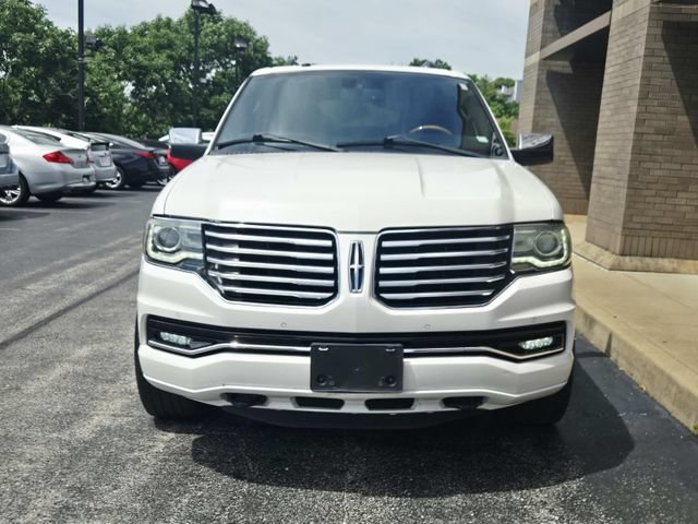 Used 2015 Lincoln Navigator 4WD image 8