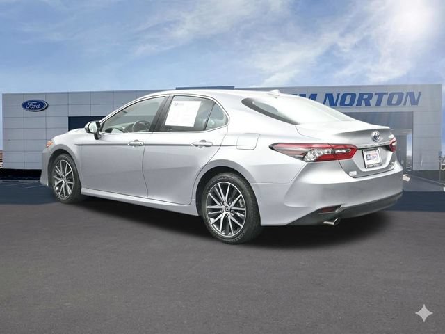 Used 2024 Toyota Camry XLE FWD image 10