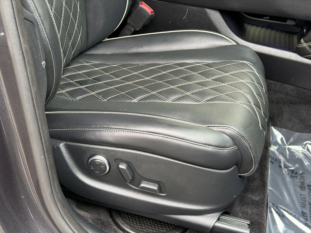 Used 2022 Genesis GV80 3.5T w/ Prestige Package 07 image 14