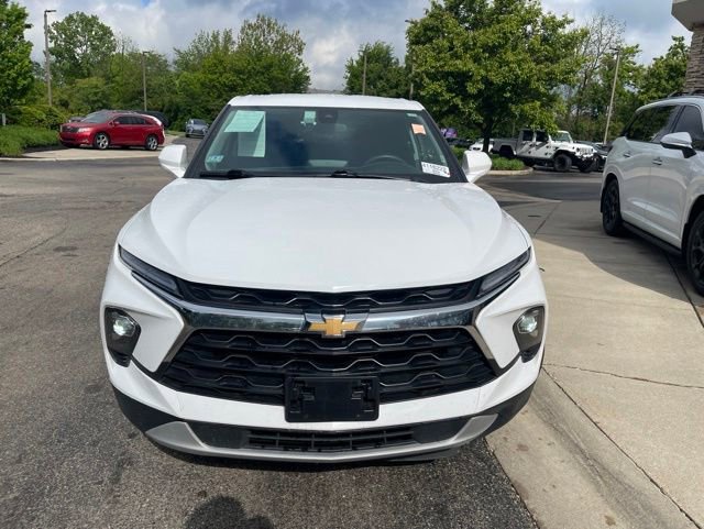 Used 2025 Chevrolet Blazer LT AWD/4WD image 8