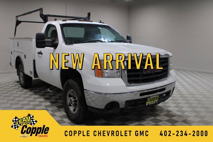 Used 2008 GMC Sierra 3500 W/T w/ Snow Plow Prep Package image 1
