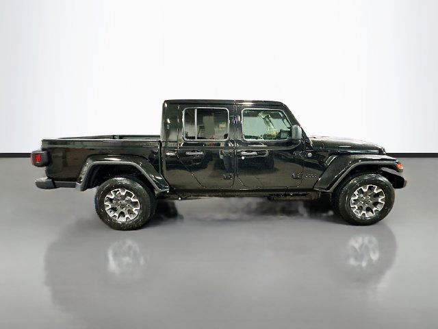 New 2026 Jeep Gladiator Sport AWD/4WD image 4