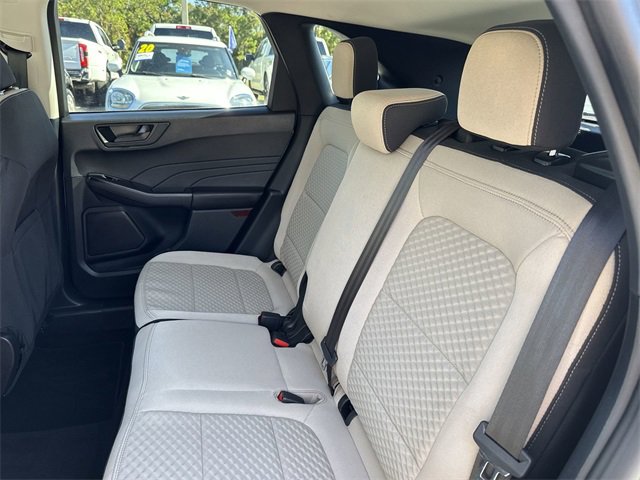 Certified 2022 Ford Escape SE image 19