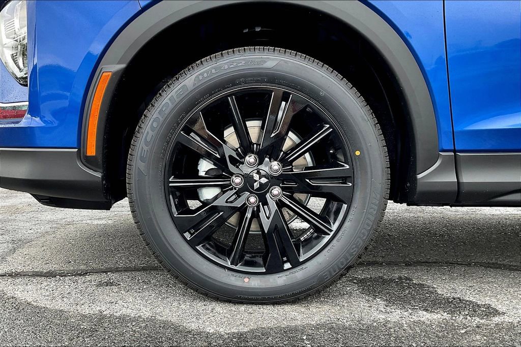 New 2026 Mitsubishi Eclipse Cross LE image 10