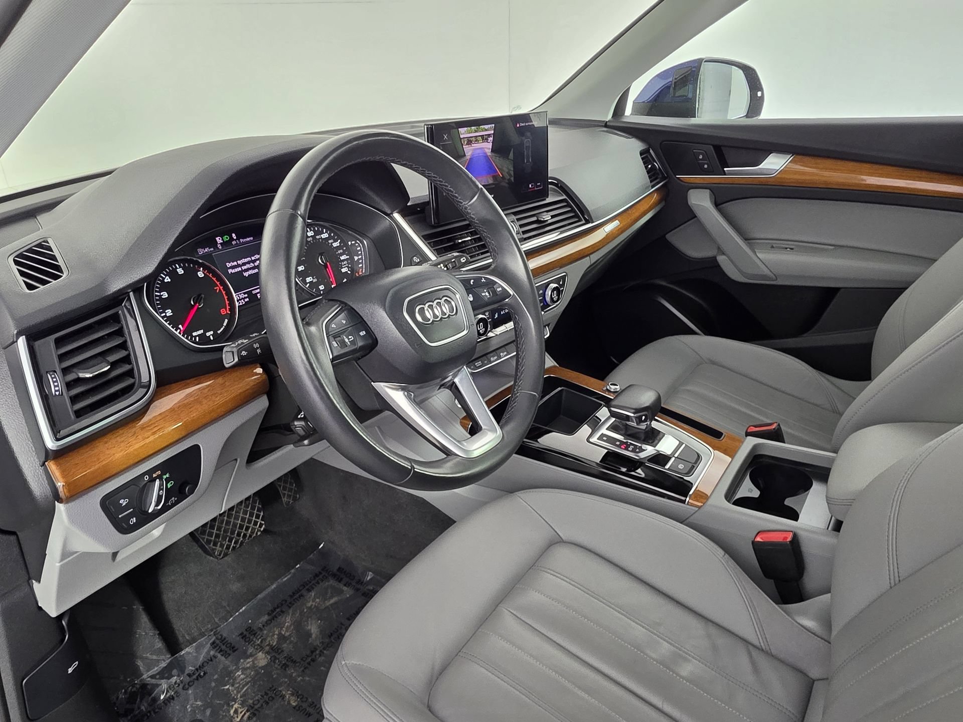 Used 2024 Audi Q5 Premium w/ Convenience Package AWD/4WD image 15