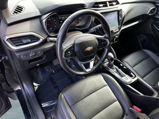 Used 2021 Chevrolet TrailBlazer ACTIV w/ Convenience Package FWD image 9