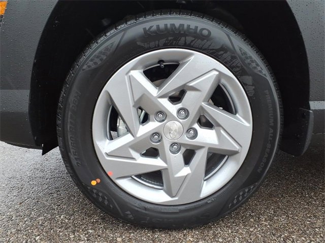 New 2026 Hyundai Kona SE image 6