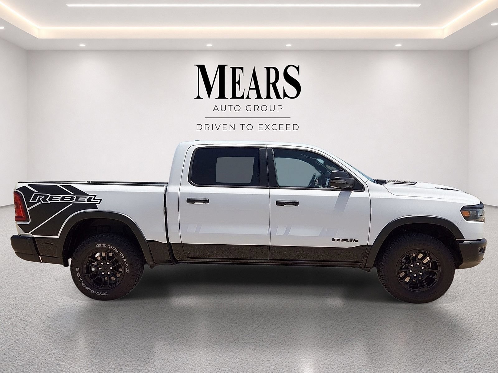 Used 2025 RAM 1500 Rebel w/ Rebel Level 1 Equipment Group AWD/4WD image 6