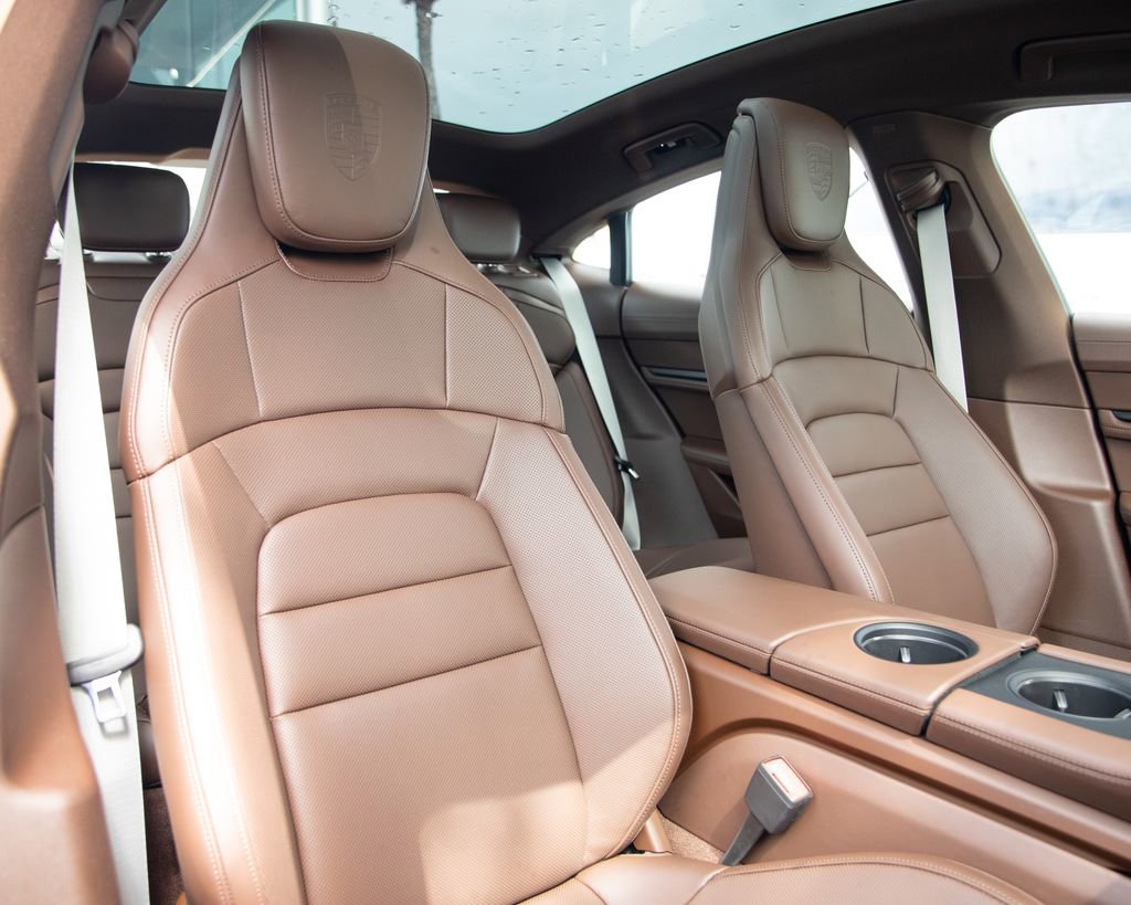 New 2026 Porsche Taycan 4S AWD/4WD image 22