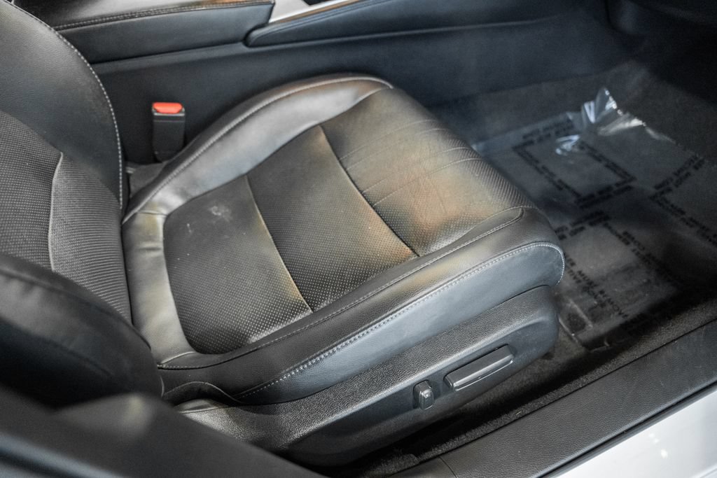 Used 2018 Honda Accord Touring image 27