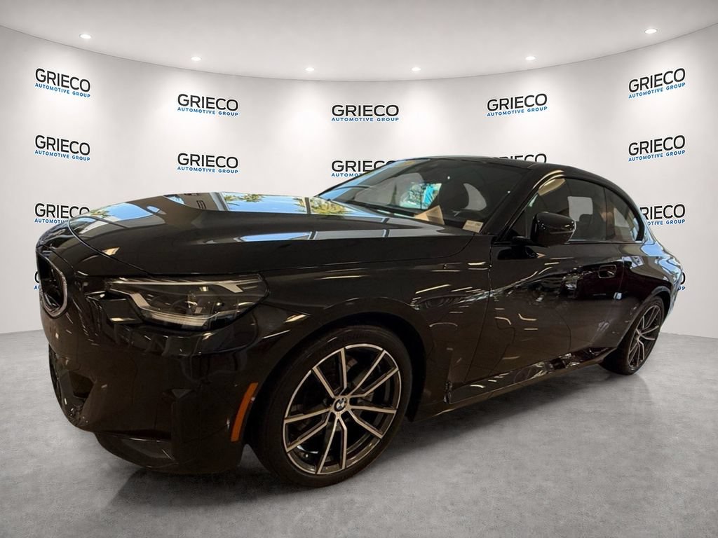 Used 2023 BMW 230i Coupe w/ Convenience Package RWD image 3