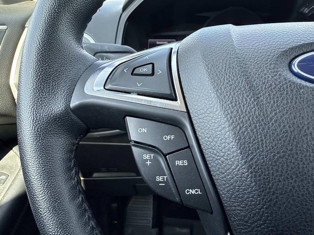 Used 2023 Ford Edge SEL image 29