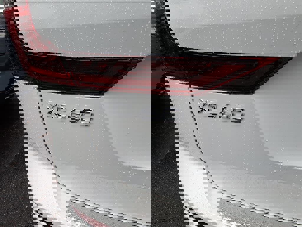 New 2026 Volvo XC60 T8 Ultra w/ Protection Package Premier image 6