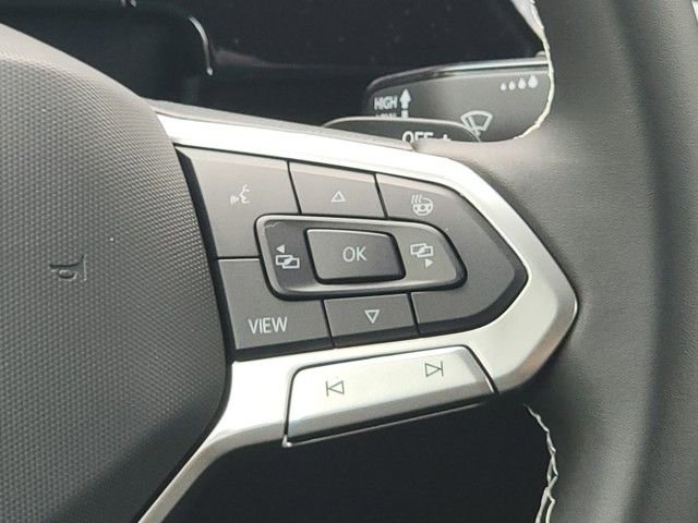 New 2026 Volkswagen Atlas Cross Sport SE image 27