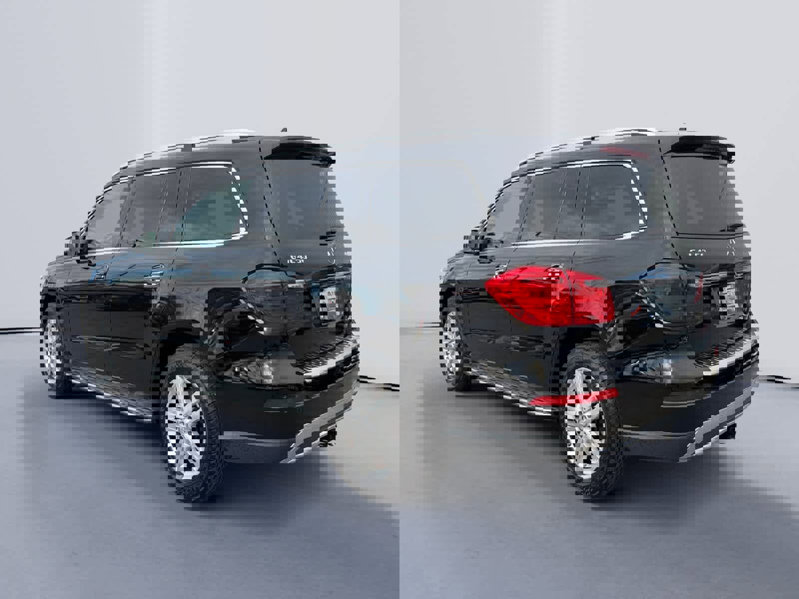 Used 2014 Mercedes-Benz GL 450 4MATIC image 5