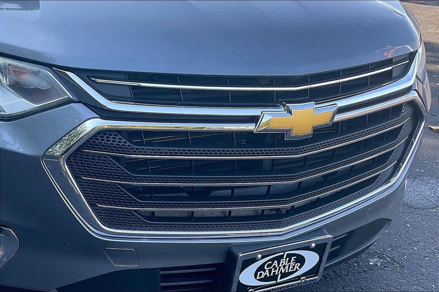 Used 2018 Chevrolet Traverse LT w/ LPO, 'HIT The Road' Package FWD image 31