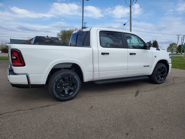 New 2026 RAM 1500 4x4 Crew Cab image 9