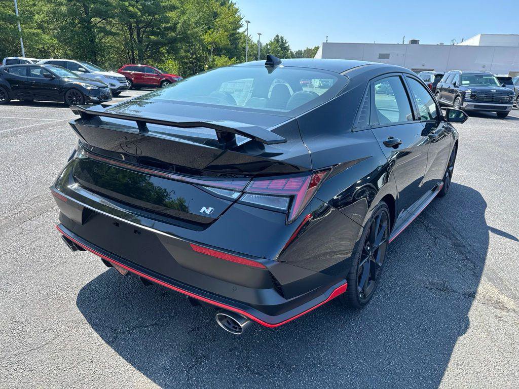 New 2026 Hyundai Elantra N FWD image 5
