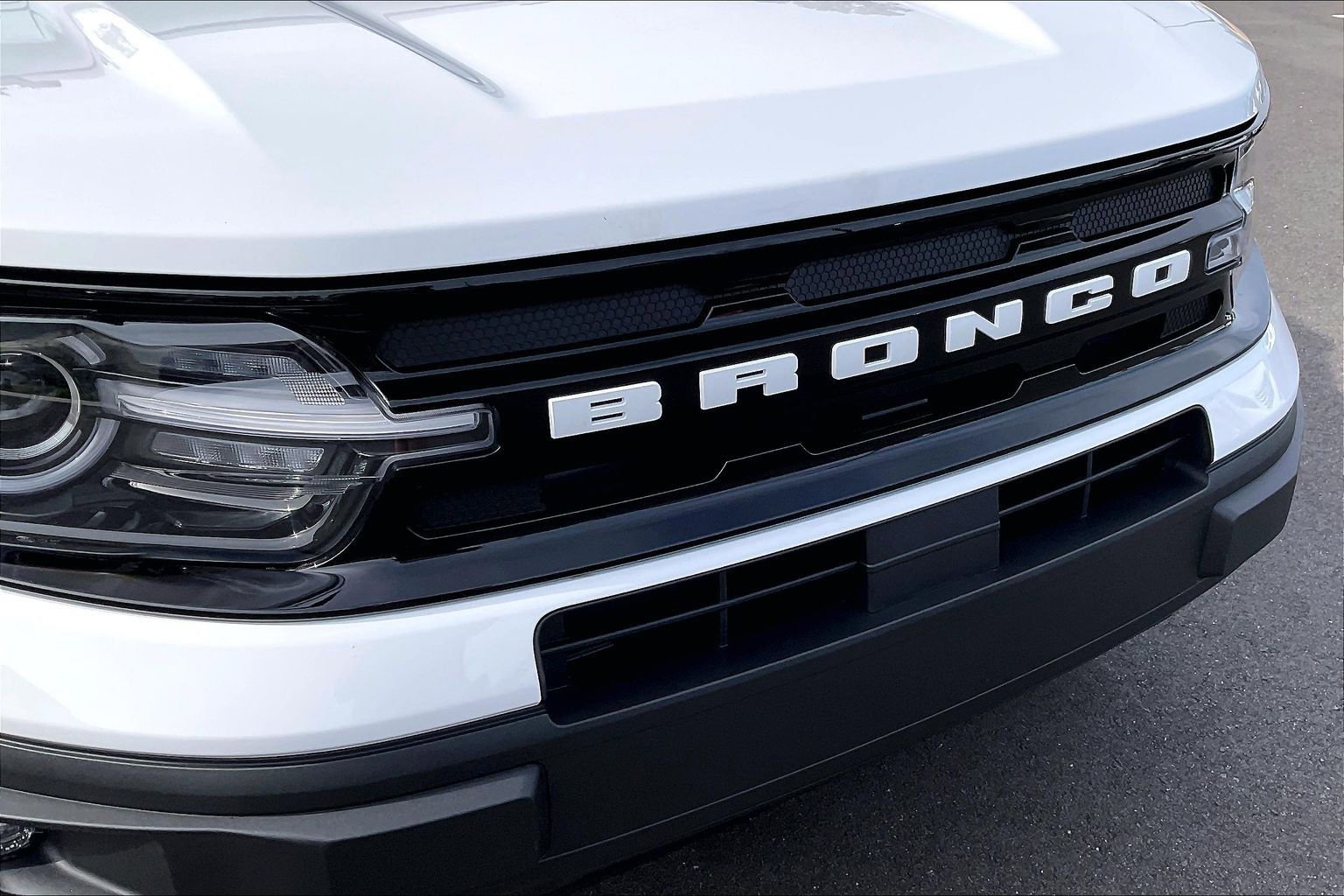 Used 2024 Ford Bronco Sport Outer Banks w/ Tech Package image 33