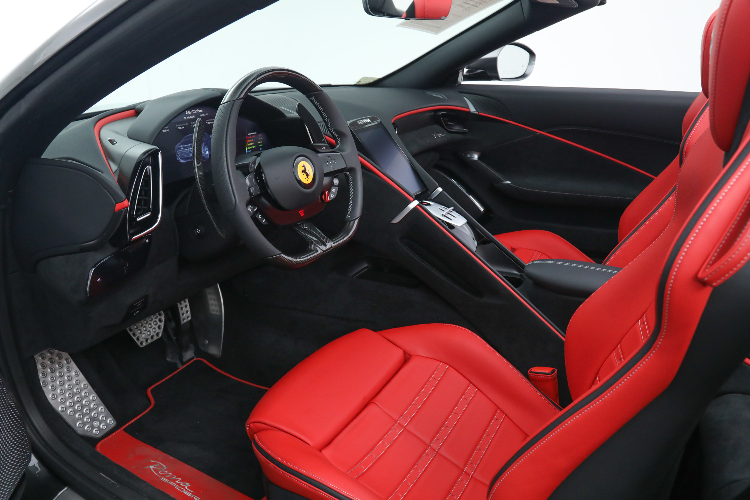 Certified 2025 Ferrari Roma Spider RWD image 2