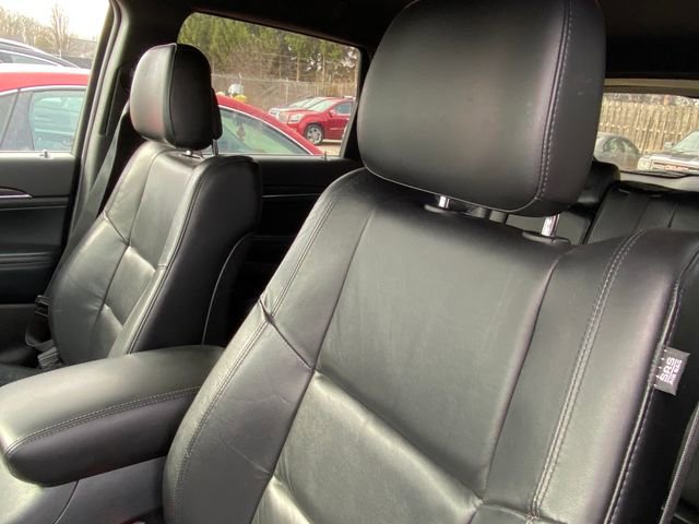 Used 2018 Jeep Grand Cherokee Limited image 7