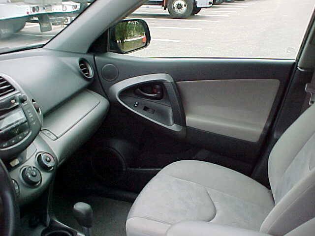 Used 2009 Toyota RAV4 4WD w/ Base L4 Extra Value Pkg image 20