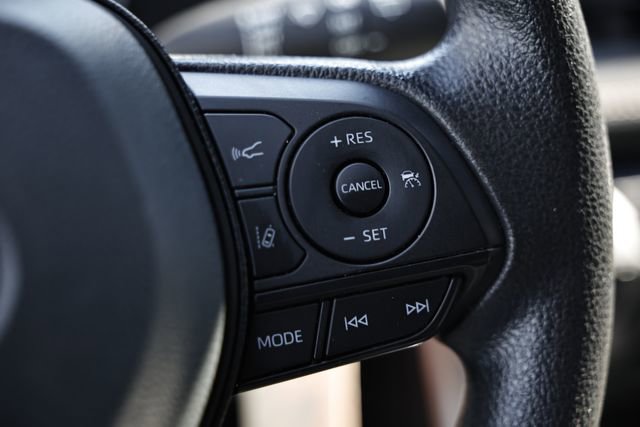 Used 2025 Toyota RAV4 LE FWD image 33