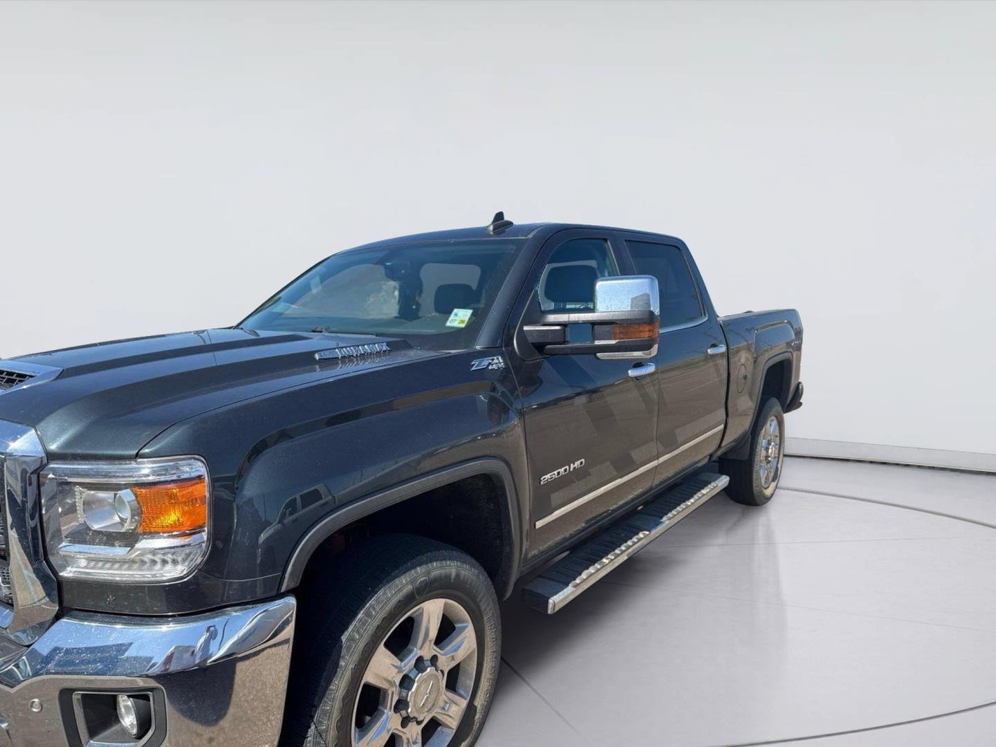 Used 2018 GMC Sierra 2500 SLT w/ Duramax Plus Package