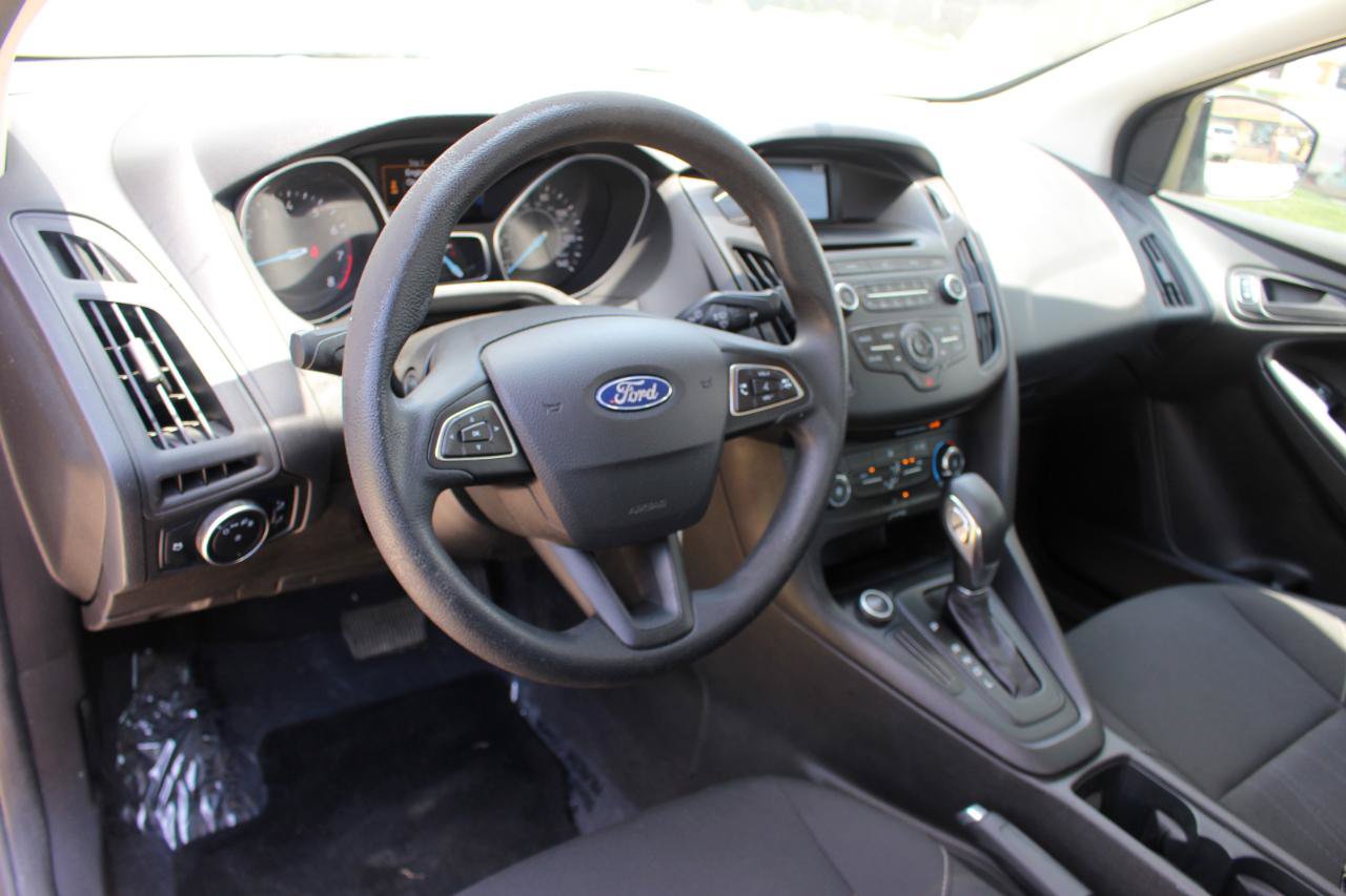 Used 2016 Ford Focus S FWD image 16