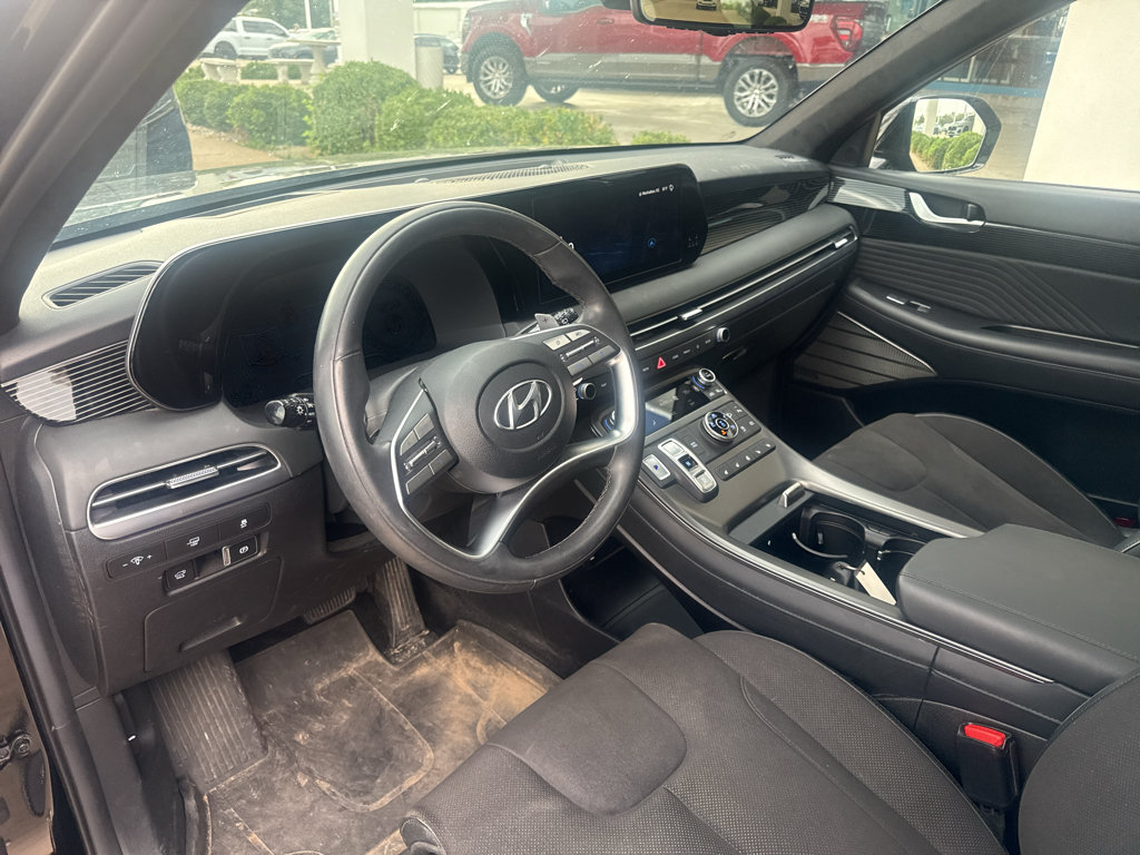 Used 2025 Hyundai Palisade Calligraphy AWD/4WD image 2