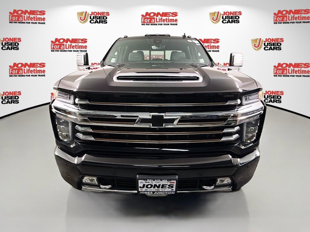 Used 2020 Chevrolet Silverado 3500 High Country w/ Technology Package AWD/4WD image 12