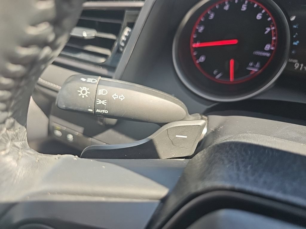 Used 2021 Toyota Camry XSE FWD image 34