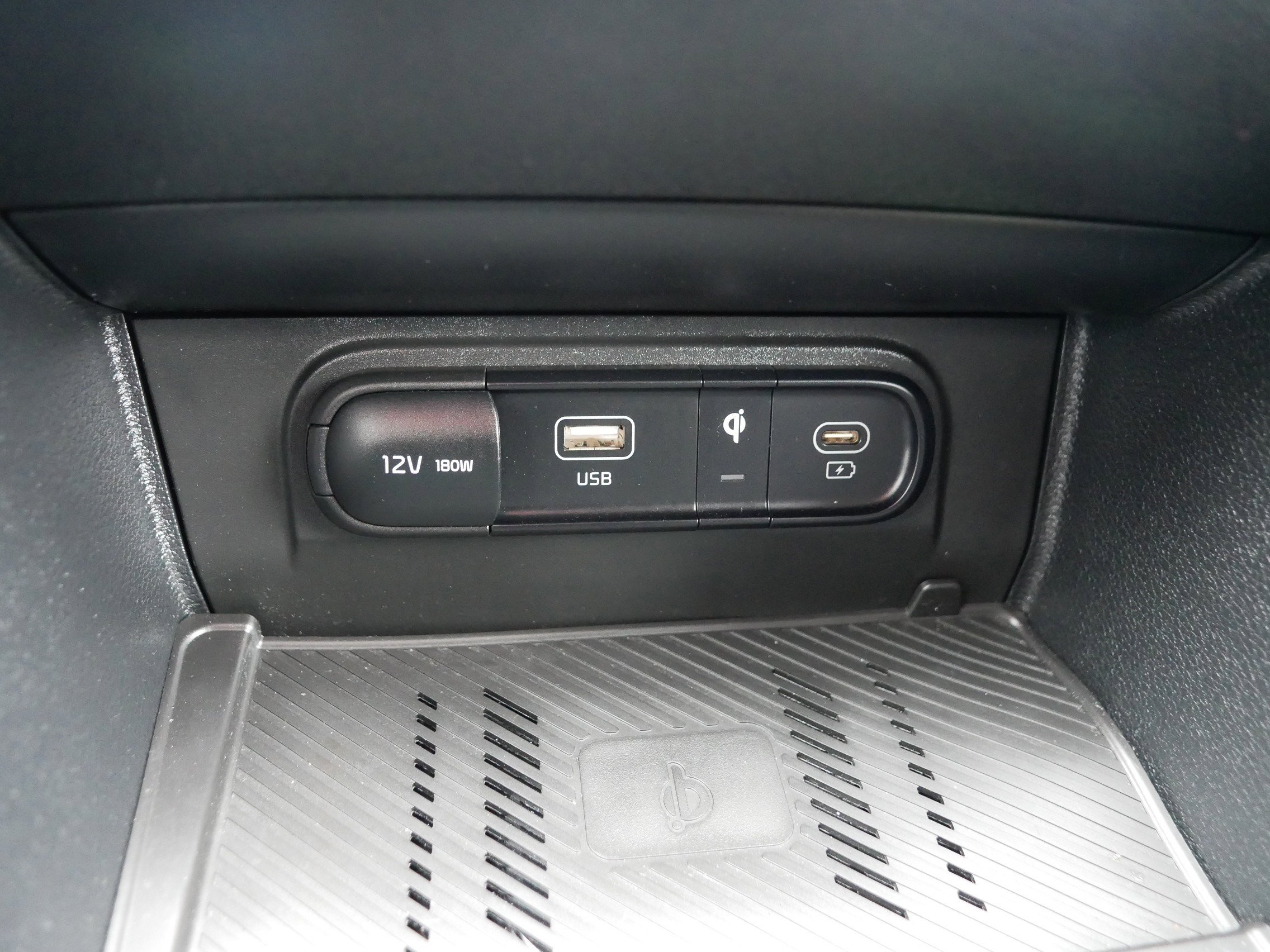 Used 2023 Kia Sportage EX image 33