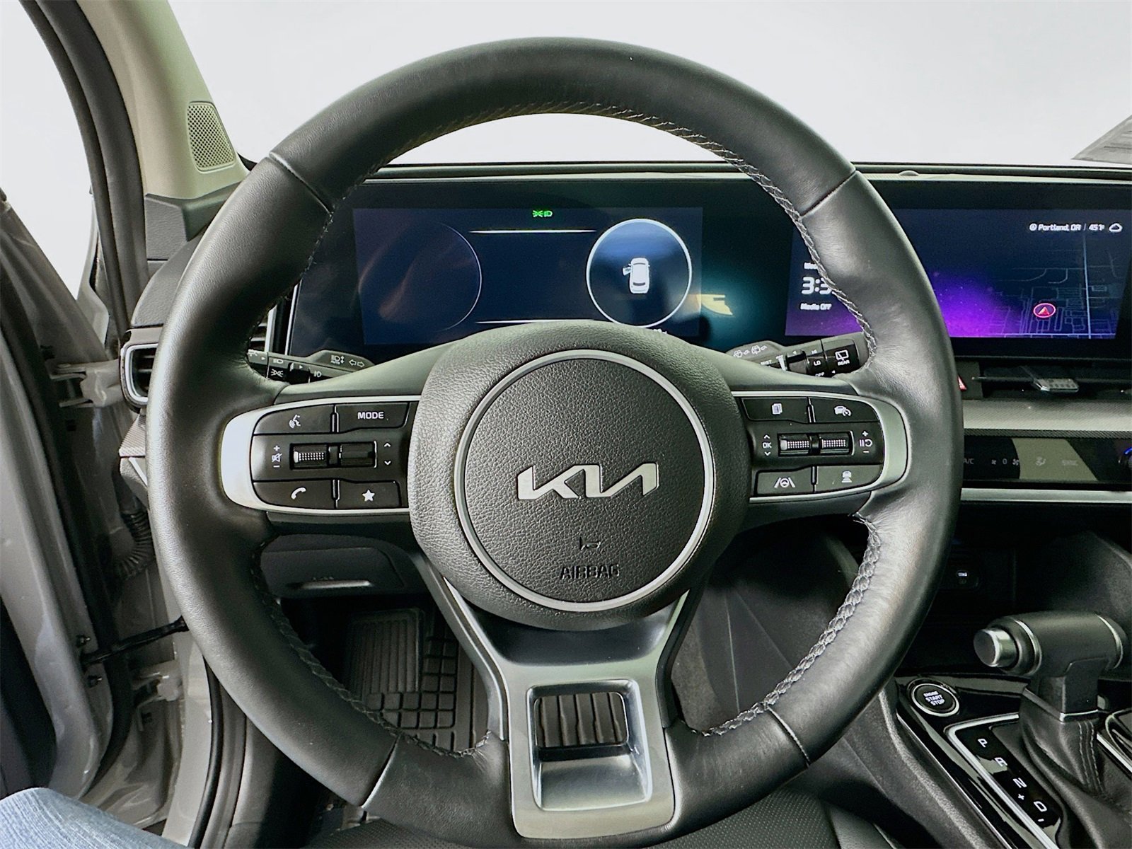 Used 2024 Kia Sportage SX image 11