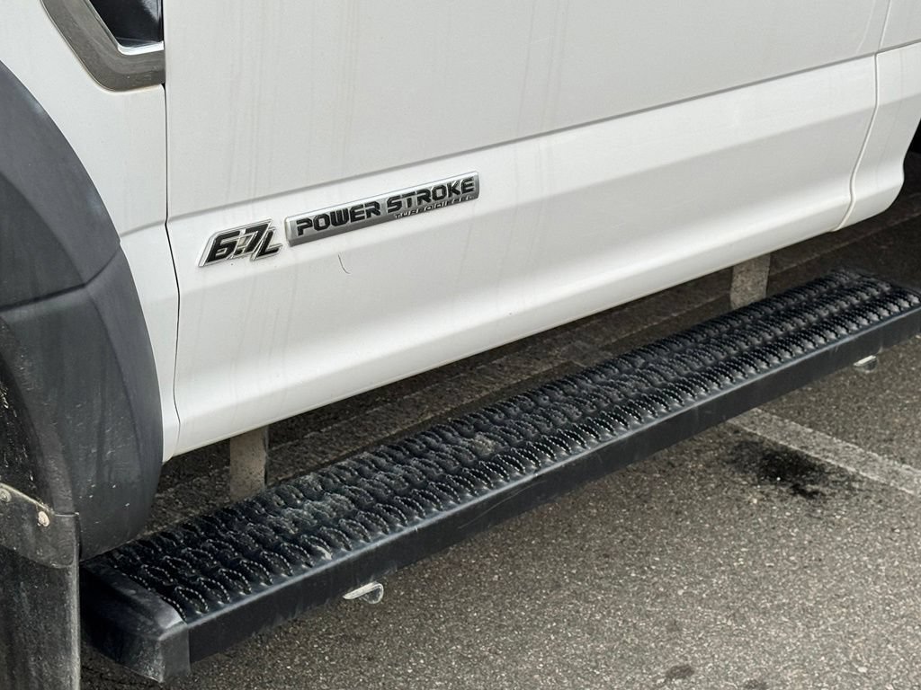 Used 2018 Ford F550 2WD Regular Cab Super Duty image 22