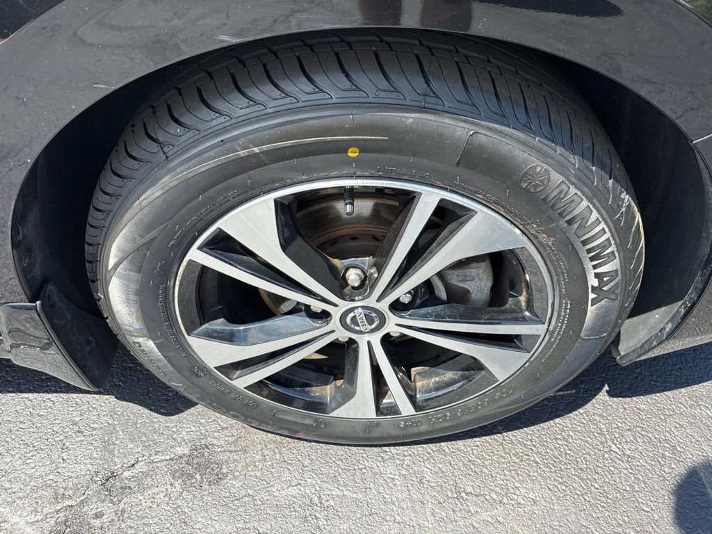 Certified 2023 Nissan Sentra SV w/ All-Weather Package FWD image 9