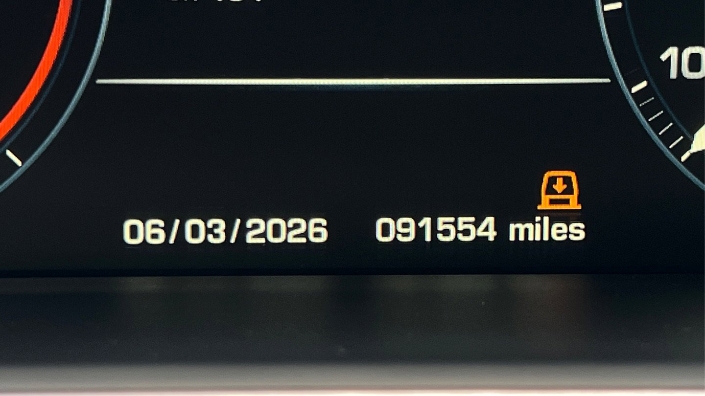 Used 2016 Land Rover Range Rover HSE image 10