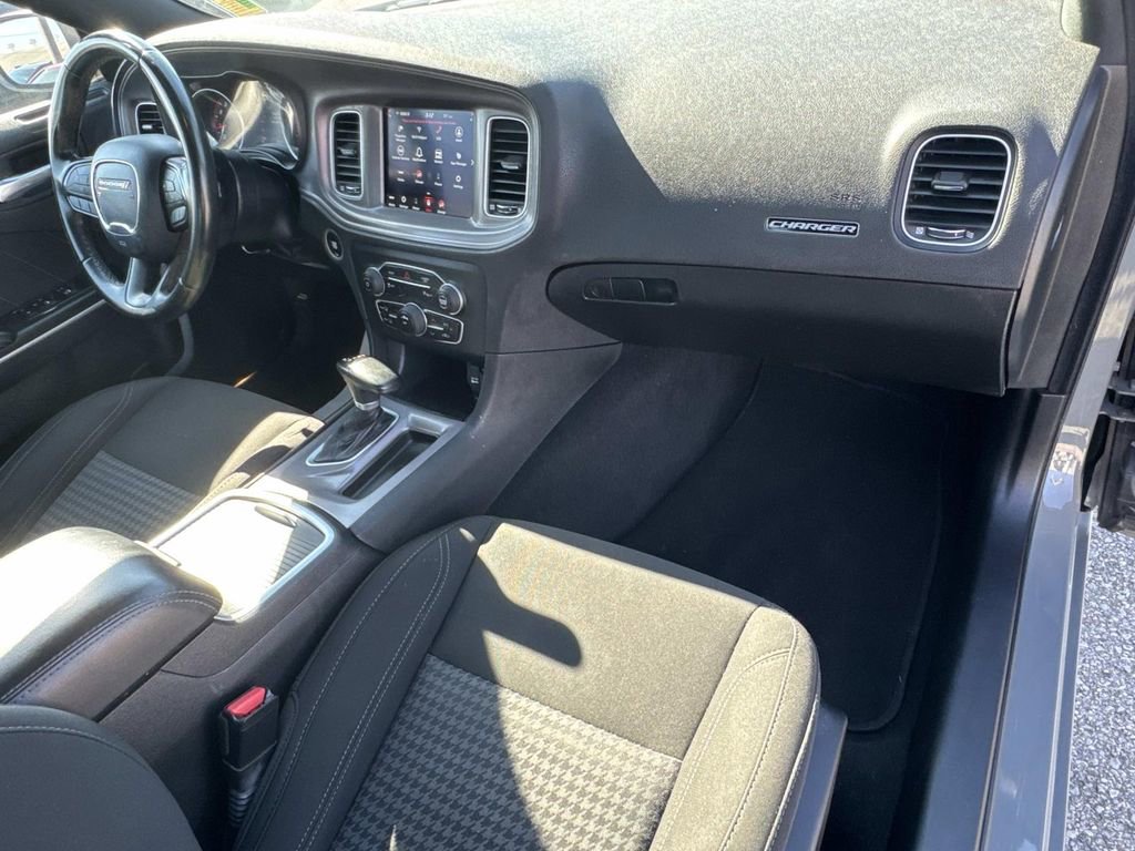 Used 2023 Dodge Charger SXT image 10