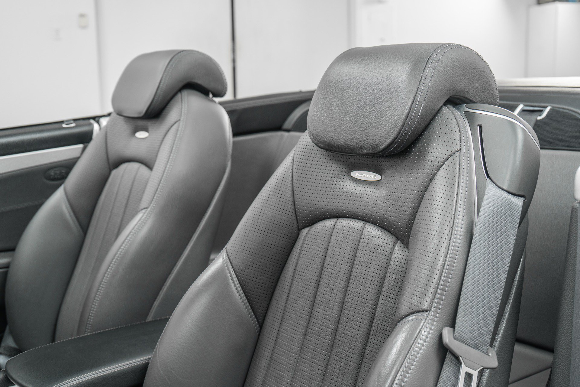 Used 2005 Mercedes-Benz SL 55 AMG image 25