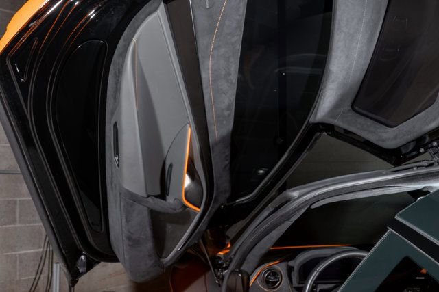 Used 2019 McLaren 720S Performance image 24