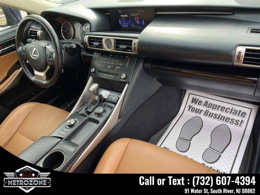Used 2015 Lexus IS 250 AWD image 27