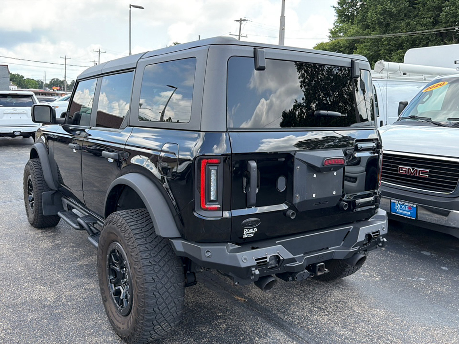 Used 2023 Ford Bronco Badlands w/ Sasquatch Package AWD/4WD image 7