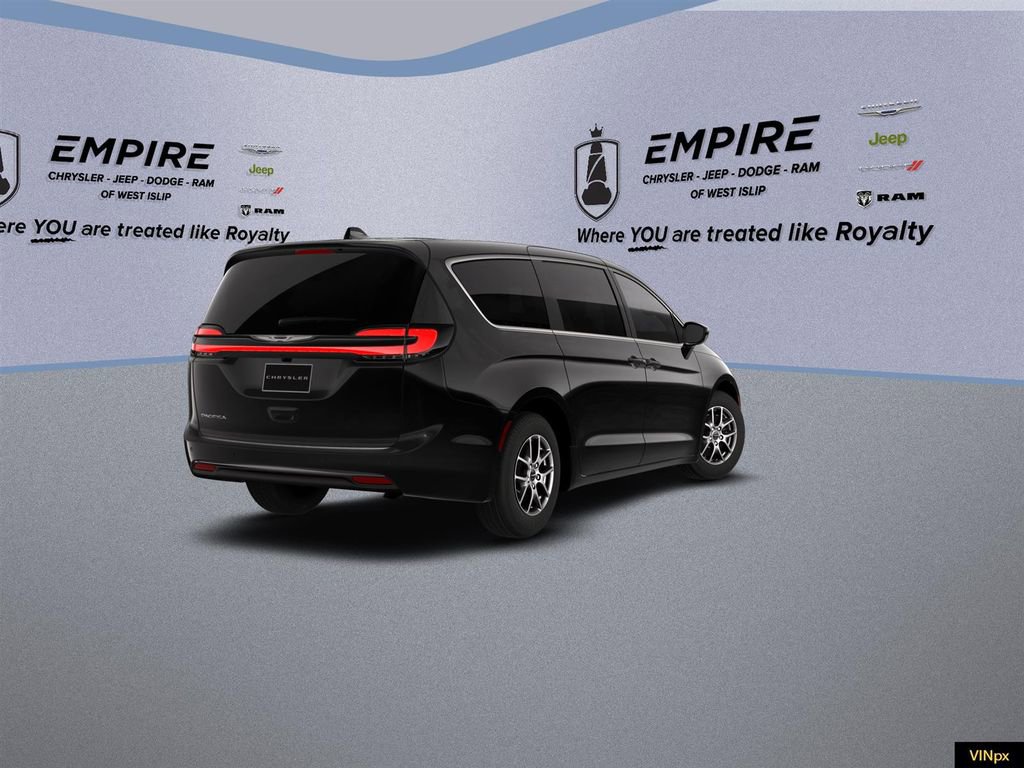 New 2026 Chrysler Pacifica Select image 9