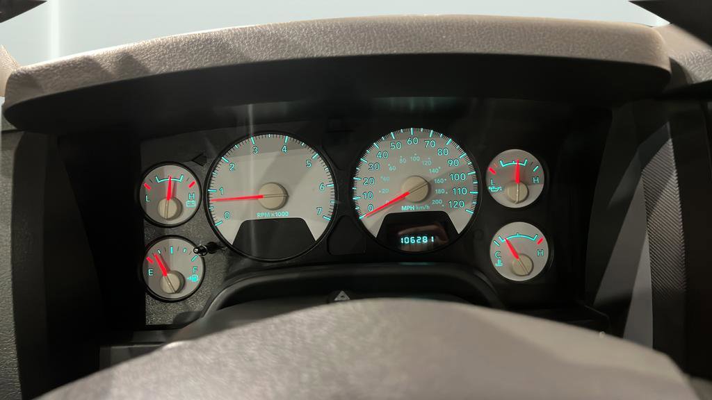 Used 2007 Dodge Ram 1500 Truck ST w/ SXT Group image 29