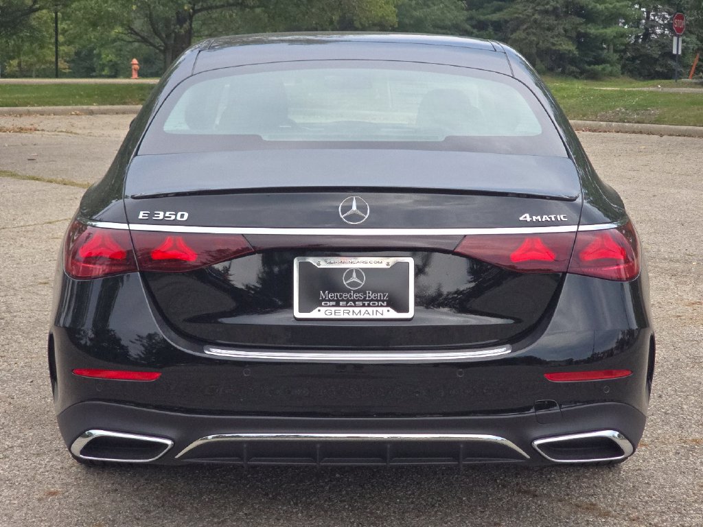 New 2027 Mercedes-Benz E 350 4MATIC Sedan image 16